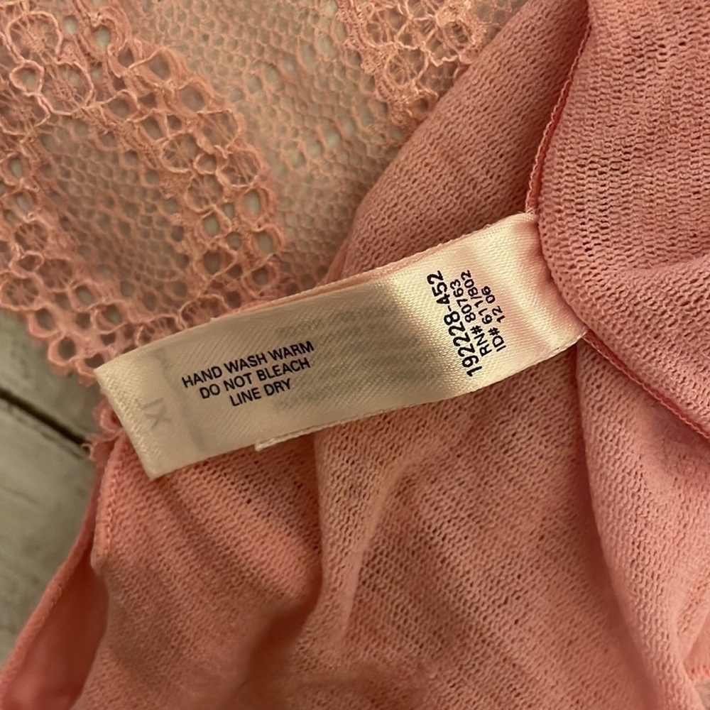 NWOT Victorias Secret bra w/coordinating panty. Sizes 38D and XL.​​​​ - Picture 11 of 11